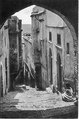 Vieille rue dans la Kasbah
